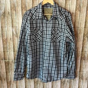 Guess size large long sleeve pear snap.